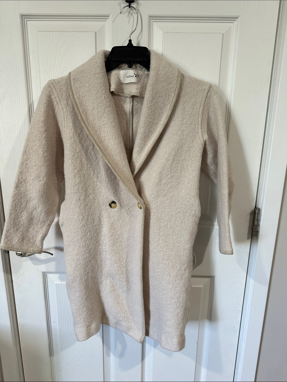 Wilfred Cream Shawl-Collar Double-Breasted Wool Coat